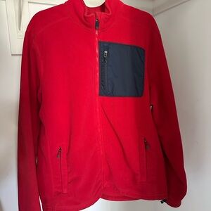 Vineyard Vines Men's Red Fleece Jacket with Navy Pocket